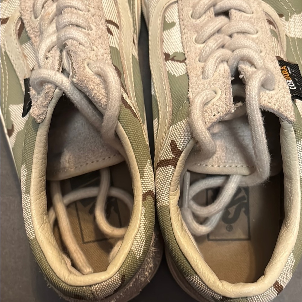 Vans Camouflage Sneakers 7.5 - Picture 7 of 8
